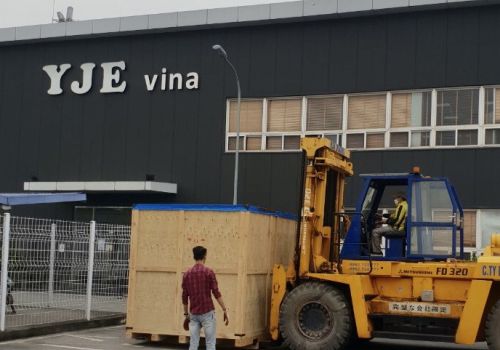 Cung cấp các thiết bị chuyên dụng phục vụ vận chuyển, bốc xếp hàng hóa